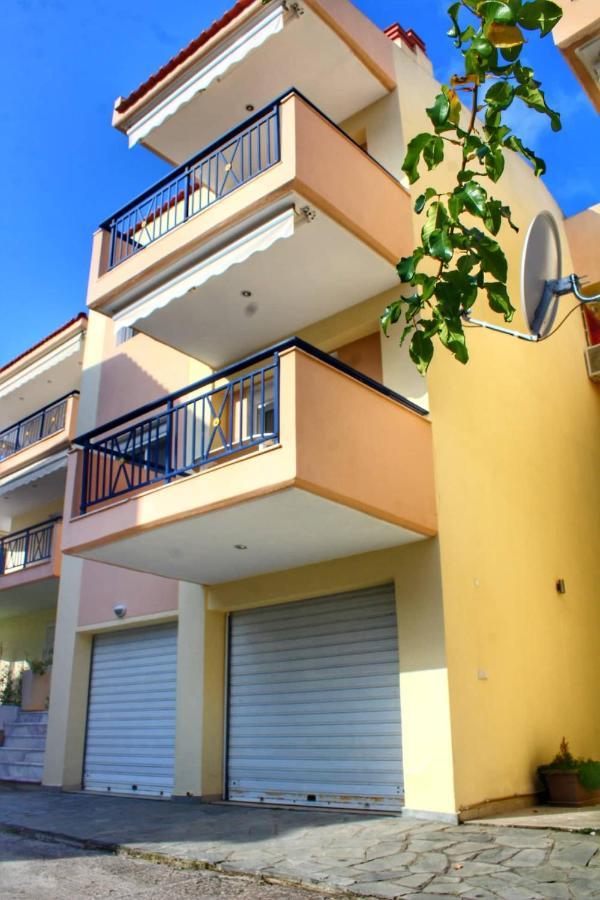 Nikogroup Noulis Apartment Polychrono Exterior foto